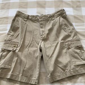 Men’s cargo shorts